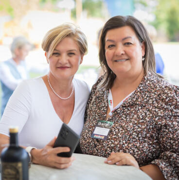 Knapcsek Katalin / KNK Pr&Média Kft., Tarjányiné Dobák Nóra / NT Élelmiszertermelő és Kereskedelmi Kft.