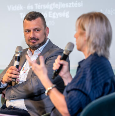 Fieszl Csaba / Vidék-és Térségfejlesztési Támogató Egység