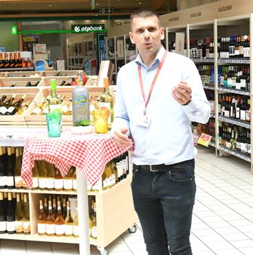 Balogh Attila, Auchan Magyarország Kft. áruház igazgatója