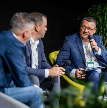 Kovács Krisztián / Mazzini Kft., Lakatos Tamás / Auchan Magyarország, Kui János / Resolution Kft.