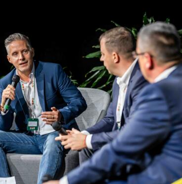 Kovács Krisztián / Mazzini Kft., Lakatos Tamás / Auchan Magyarország, Kui János / Resolution Kft.