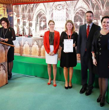 Benedek Eszter, "MAGYAR TERMÉK" Nkf. ügyvezetője / Balázs Ildikó, Auchan Retail Magyarország Kft. vállalati kapcsolatok igazgatója / Feldman Zsolt, Agrárminisztérium államtitkára / Hermann Zsuzsanna, Trade Magazin főszerkesztője